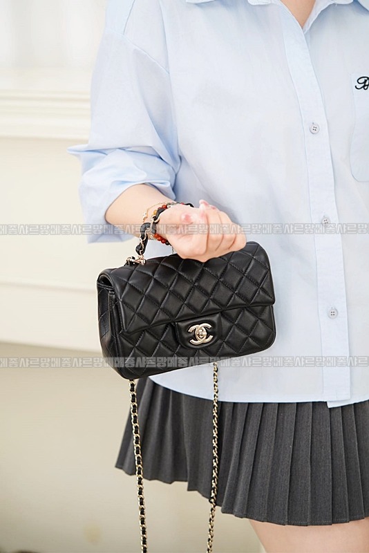 샤넬탑핸들미니랙탱귤러프랩백  20260208-140318-004루.jpg