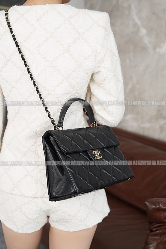 샤넬24P탑핸들라지플랩백20260208-142704-009루.jpg