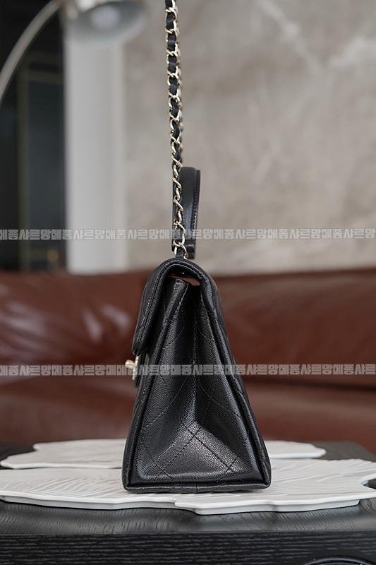샤넬24P탑핸들라지플랩백20260208-142705-017루.jpg