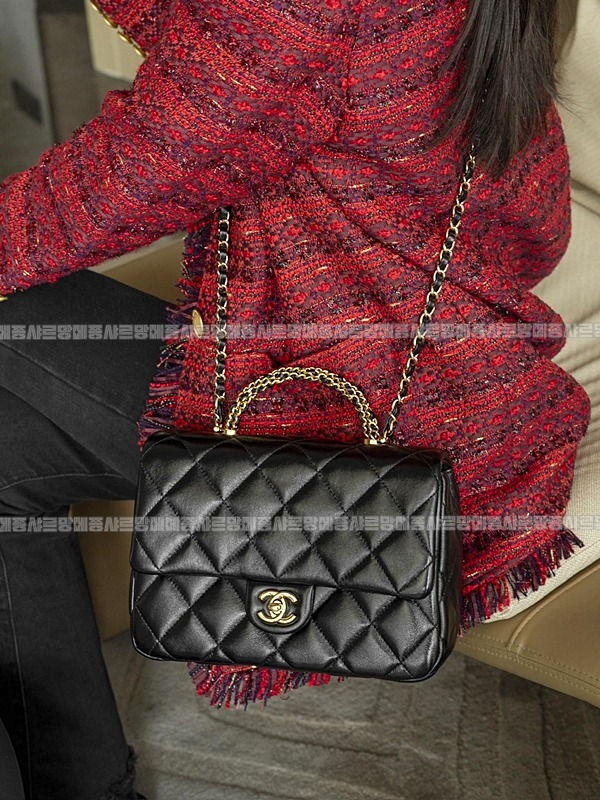 샤넬24B체인핸들라지플랩백20260208-155152-008루.jpg