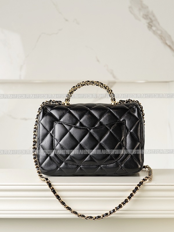 샤넬24B체인핸들라지플랩백20260208-155153-012루.jpg