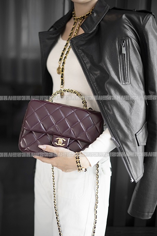 샤넬24B체인핸들라지플랩백20260208-160608-002루.jpg