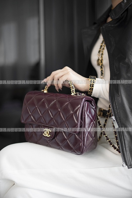 샤넬24B체인핸들라지플랩백20260208-160608-006루.jpg