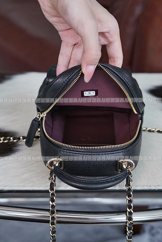 샤넬24C크루즈탑핸들미니백팩 20260208-165508-017루.jpg