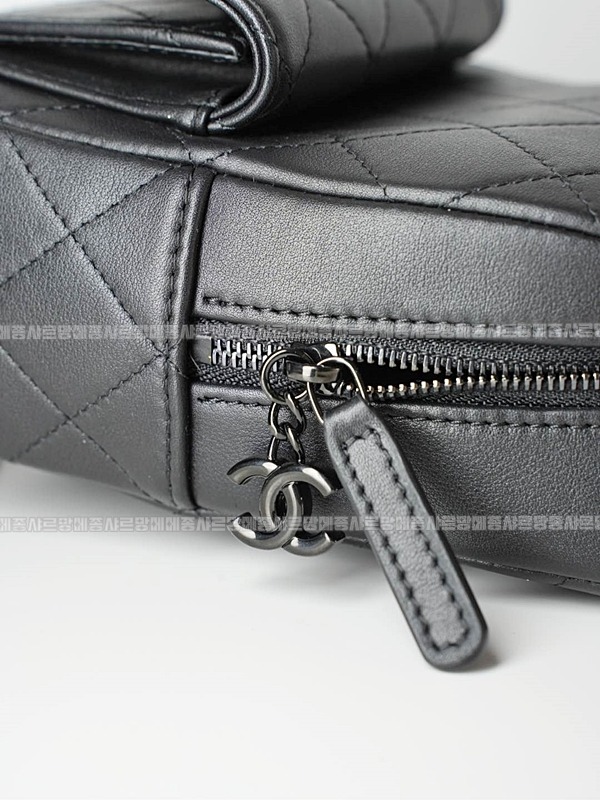 샤넬24C크루즈탑핸들미니백팩 20260208-165941-026루.jpg