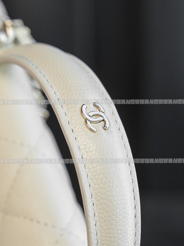 샤넬WOC캐비어스킨핸들백팩 20260209-102842-020루.jpg