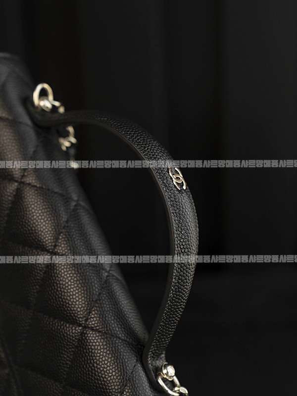 샤넬WOC캐비어스킨핸들백팩 20260209-103627-021루.jpg