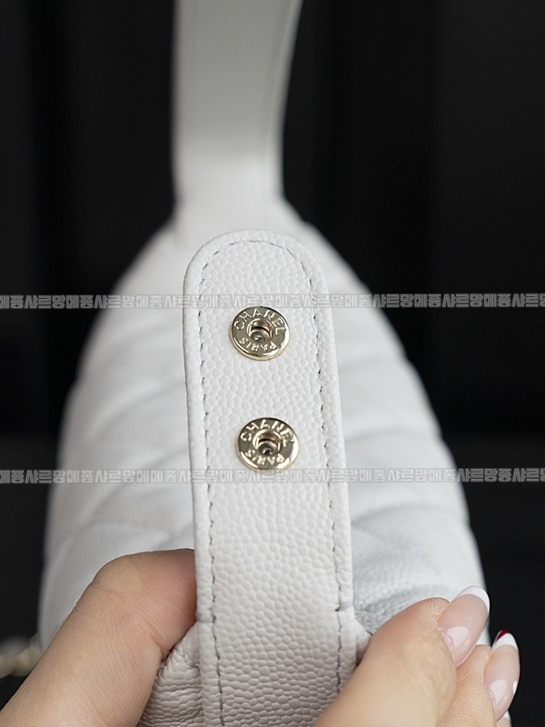 샤넬미니체인호보백 20260209-104359-031루.jpg