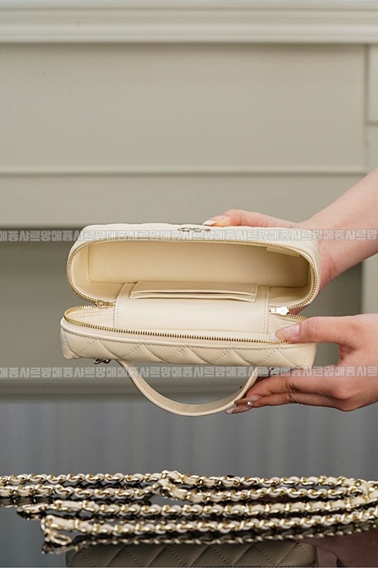 샤넬25P탑핸들베니티백 20260209-110656-017루.jpg