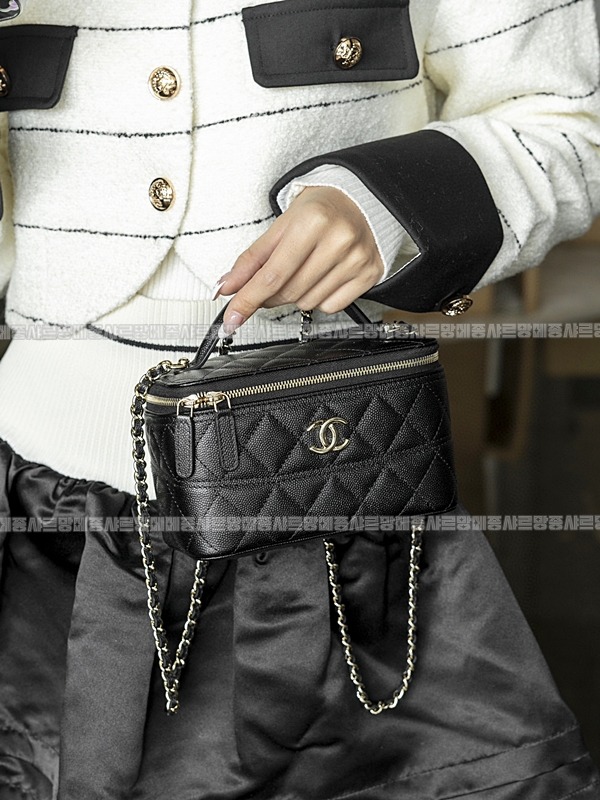 샤넬25P탑핸들베니티케이스 20260209-111923-001루.jpg