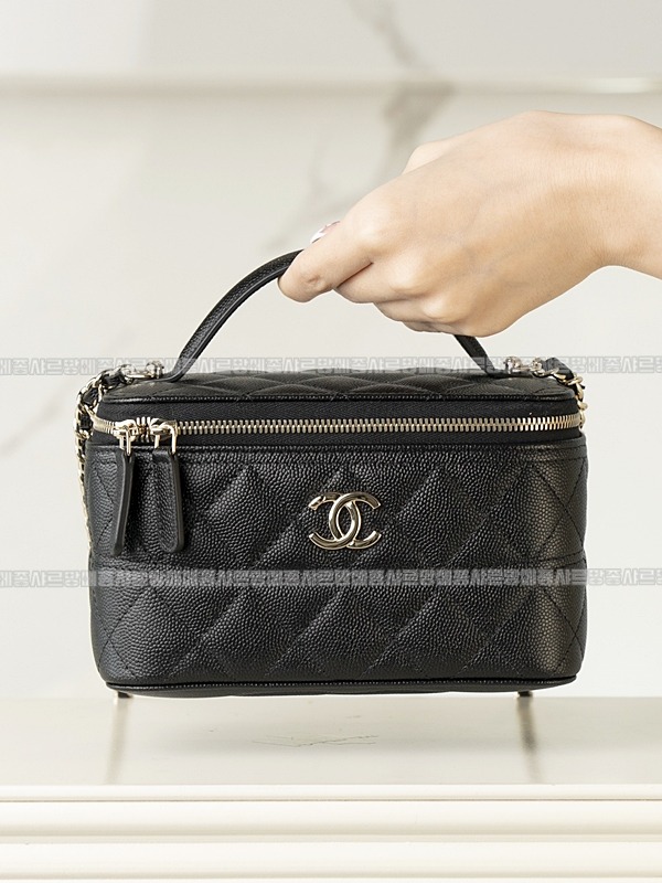 샤넬25P탑핸들베니티케이스 20260209-111925-011루.jpg