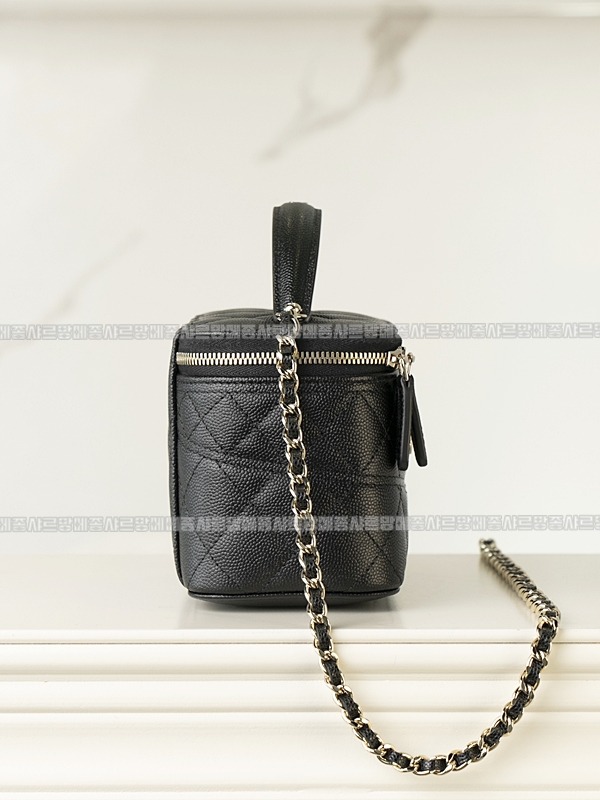 샤넬25P탑핸들베니티케이스 20260209-111925-015루.jpg