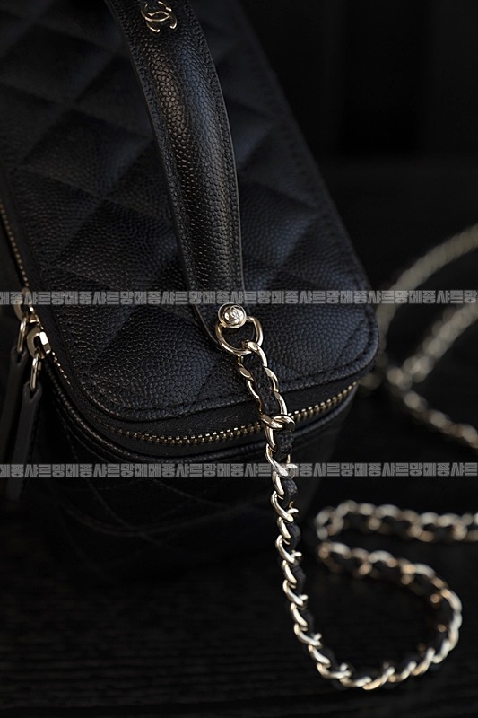 샤넬25P탑핸들베니티케이스 20260209-111927-028루.jpg