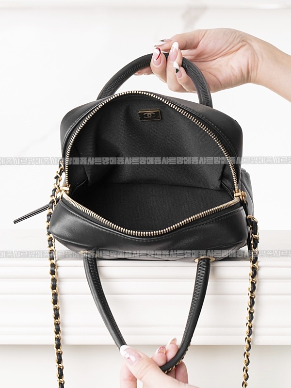 샤넬미니볼링백체인 20260209-142405-016루.jpg