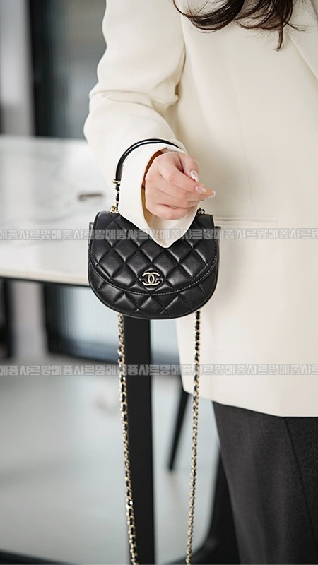 샤넬25C체인클러치크로스백 20260209-144729-005루.jpg