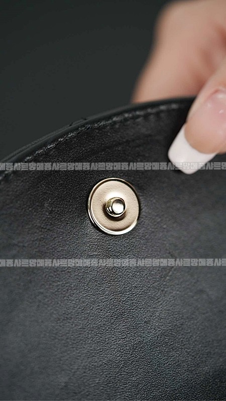 샤넬25C체인클러치크로스백 20260209-144732-024루.jpg