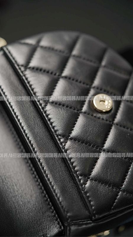 샤넬25C체인클러치크로스백 20260209-144734-041루.jpg