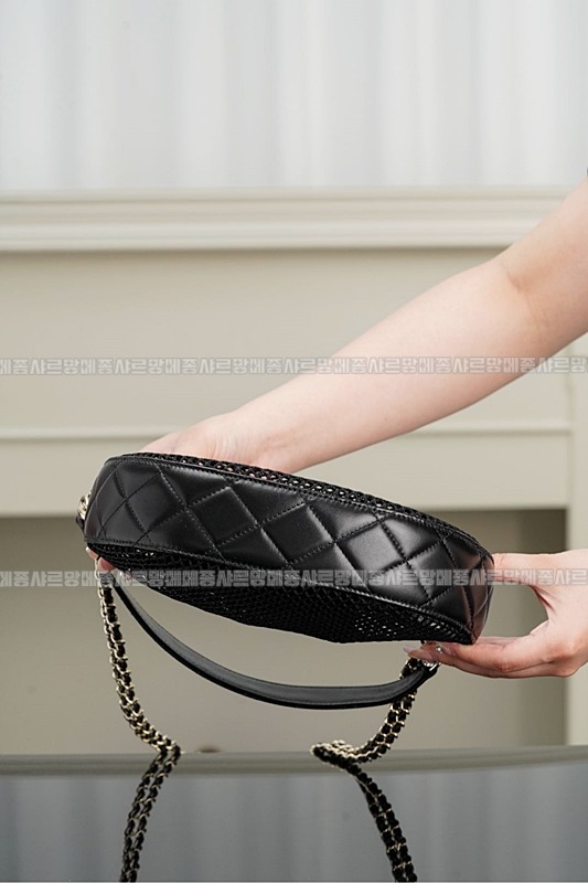 샤넬메쉬샤이니램스킨체인호보백 20260209-152020-018루.jpg