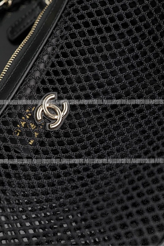 샤넬메쉬샤이니램스킨체인호보백 20260209-152021-023루.jpg