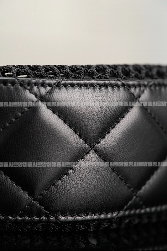 샤넬메쉬샤이니램스킨체인호보백 20260209-152021-025루.jpg