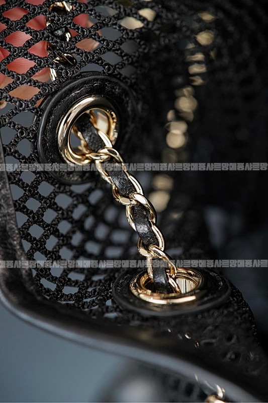 샤넬마틀라세블랙램스킨백팩 20260209-154410-039루.jpg