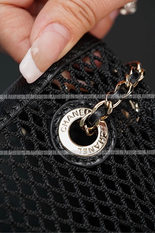 샤넬마틀라세블랙램스킨백팩 20260209-154411-048루.jpg