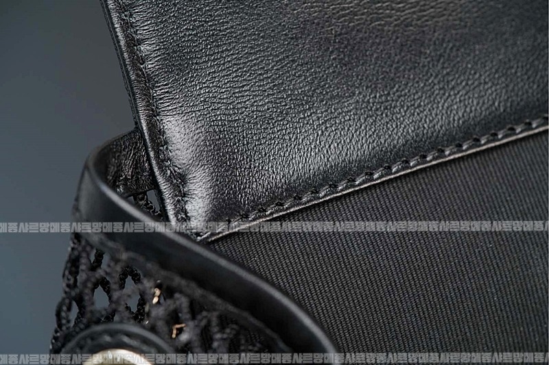 샤넬마틀라세블랙램스킨백팩 20260209-154411-050루.jpg