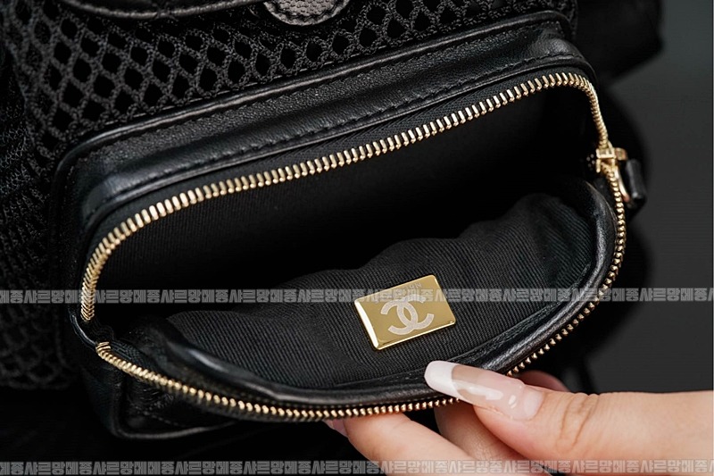샤넬마틀라세블랙램스킨백팩 20260209-154412-052루.jpg