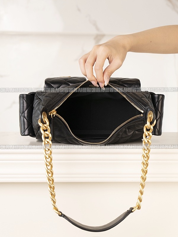 샤넬크루즈포켓호보백 20260210-110044-017루.jpg