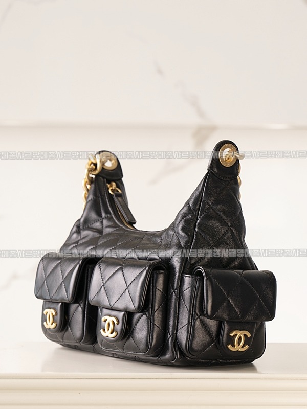 샤넬크루즈포켓호보백 20260210-110045-023루.jpg