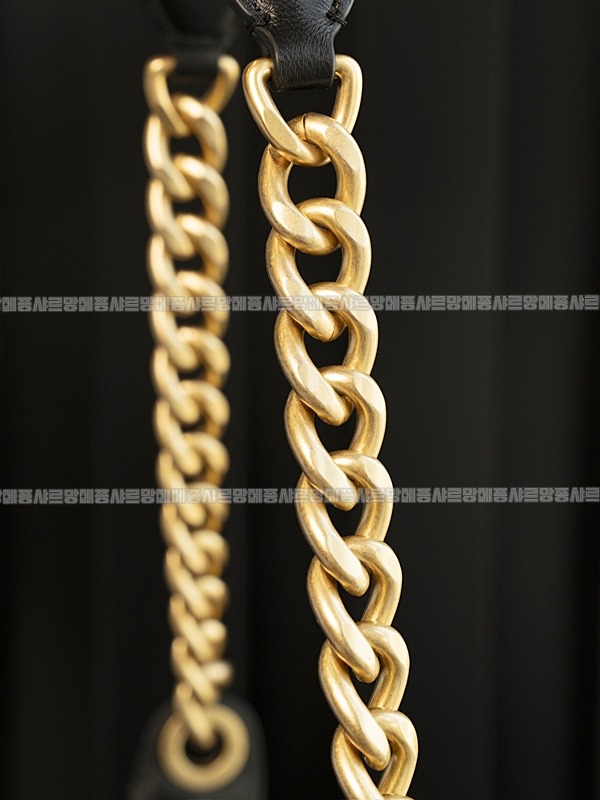 샤넬크루즈포켓호보백 20260210-110047-030루.jpg