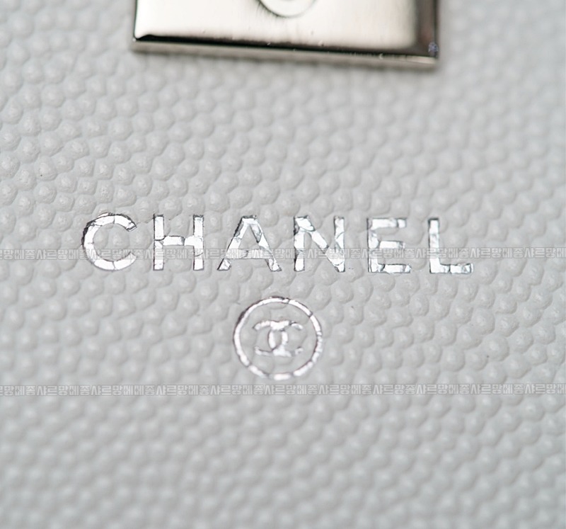 샤넬탑핸들체인클러치 20260210-121929-043루.jpg