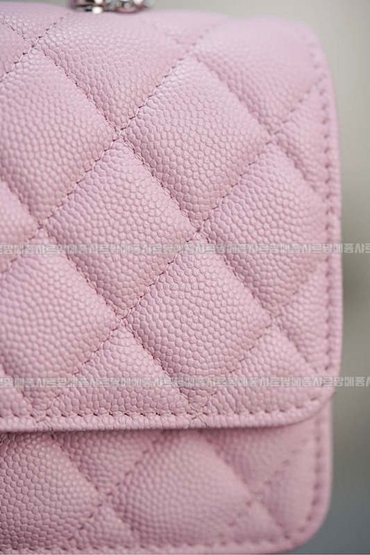 샤넬탑핸들체인클러치 20260210-122401-024루.jpg