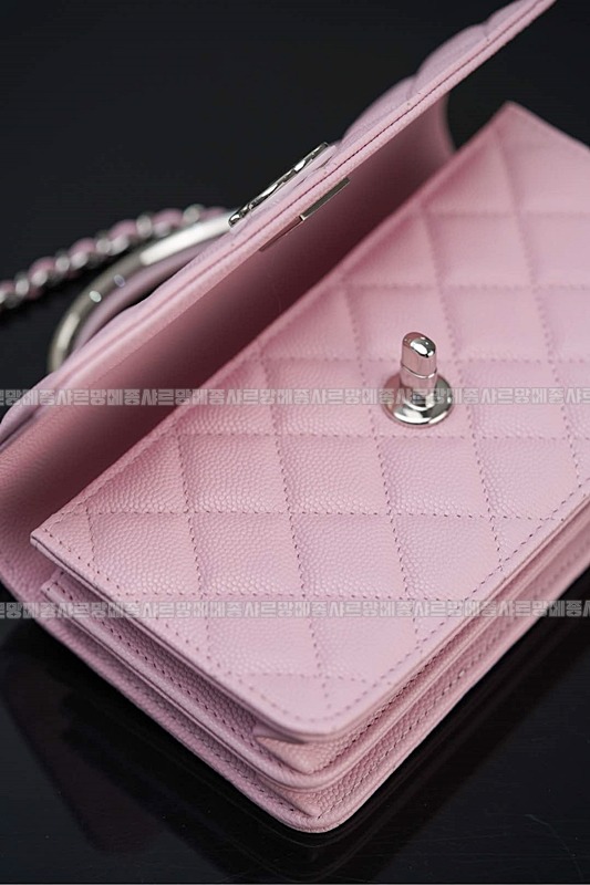 샤넬탑핸들체인클러치 20260210-122402-031루.jpg