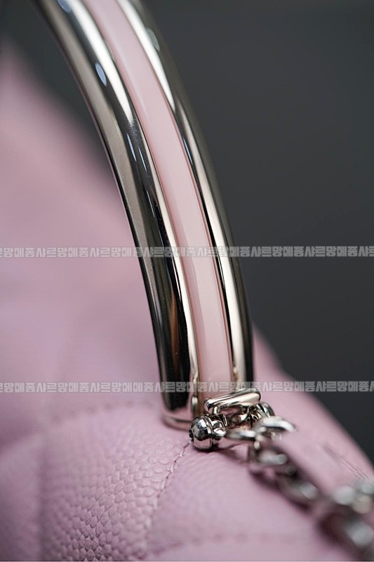 샤넬탑핸들체인클러치 20260210-122405-048루.jpg