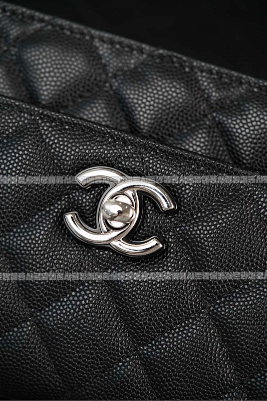 샤넬탑핸들체인클러치 20260210-122818-025루.jpg