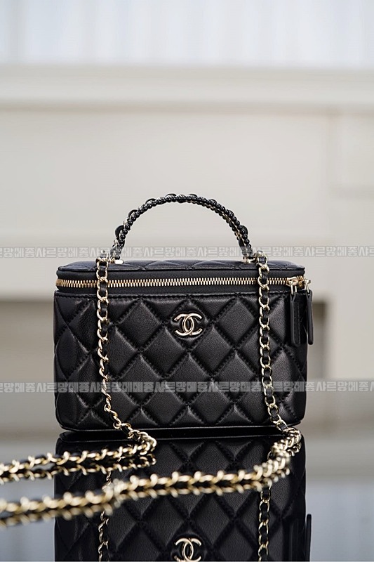 샤넬램스킨베니티금장 20260210-131734-013루.jpg