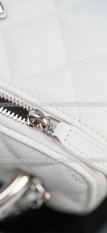 샤넬탑핸들베니티백 20260210-133022-022루.jpg