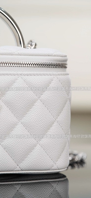 샤넬탑핸들베니티백 20260210-133023-027루.jpg
