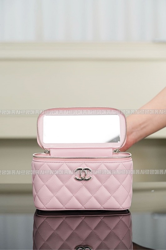 샤넬탑핸들베니티백 20260210-134230-013루.jpg