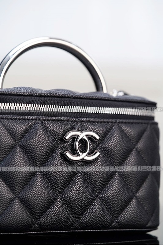 샤넬탑핸들베니티백 20260210-134632-019루.jpg