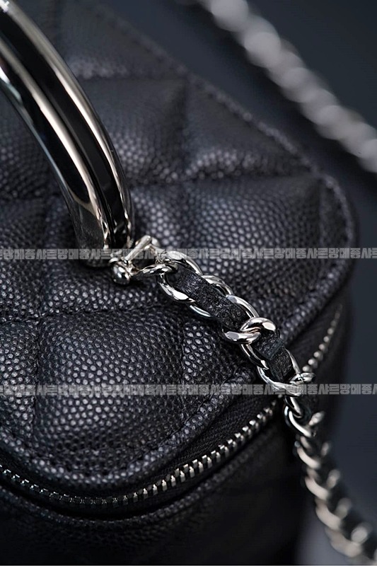 샤넬탑핸들베니티백 20260210-134633-022루.jpg