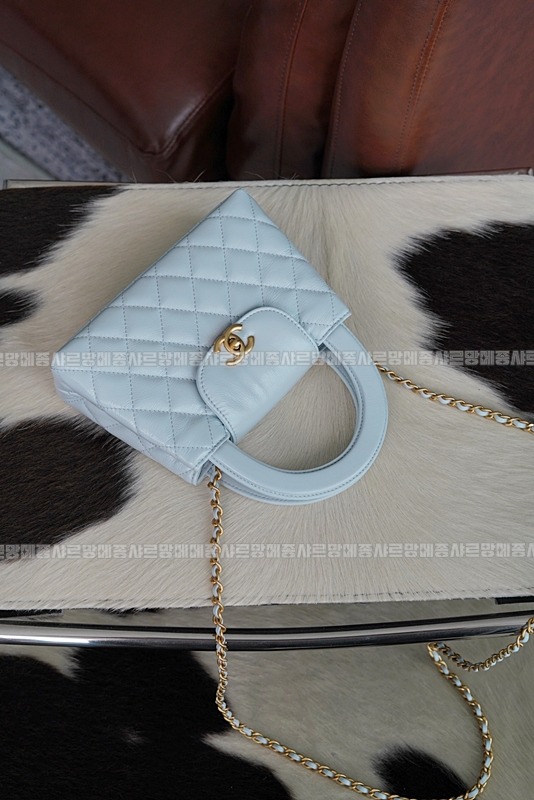 샤넬켈리미니쇼핑백23K 20260210-140813-009루.jpg