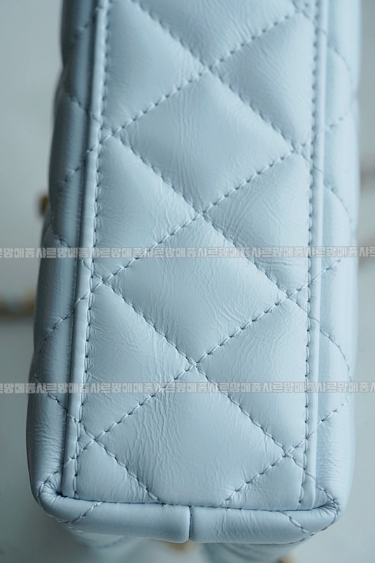 샤넬켈리미니쇼핑백23K 20260210-140815-021루.jpg