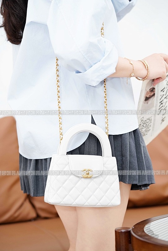 샤넬켈리라지쇼핑백23K 20260210-142407-008루.jpg