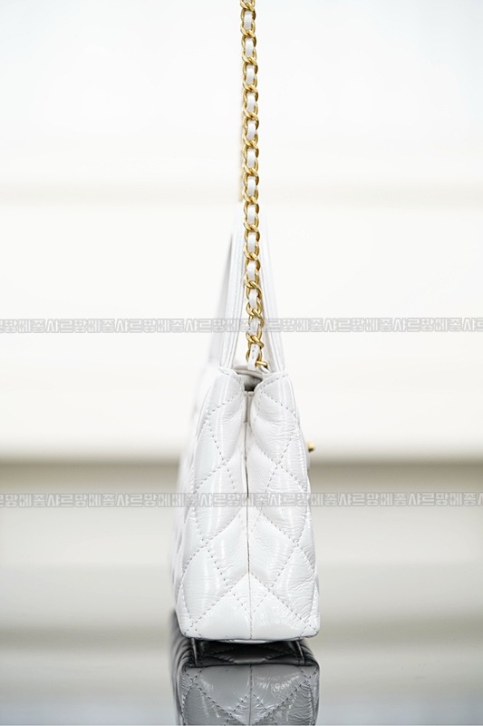 샤넬켈리라지쇼핑백23K 20260210-142409-016루.jpg