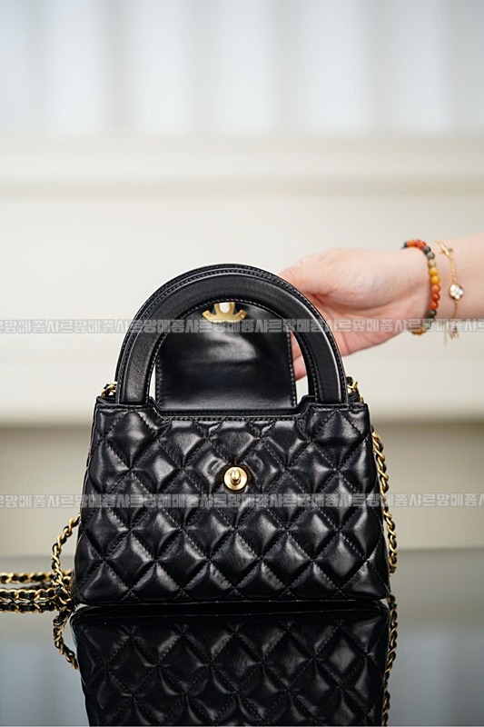 샤넬켈리라지쇼핑백23K 20260210-143225-014루.jpg