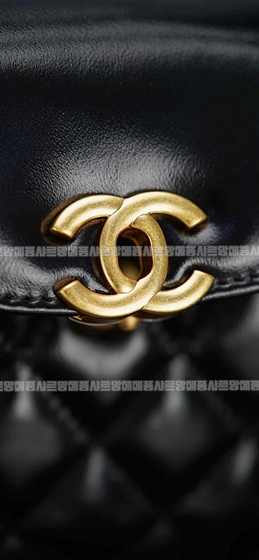 샤넬켈리라지쇼핑백23K 20260210-143229-040루.jpg