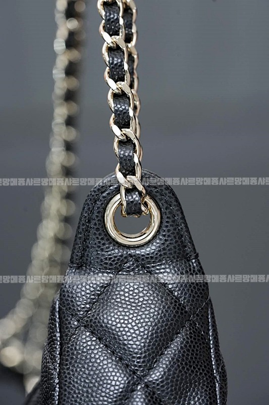 샤넬캐비어퀄팅체인퍼스위드체인 20260210-150652-022루.jpg