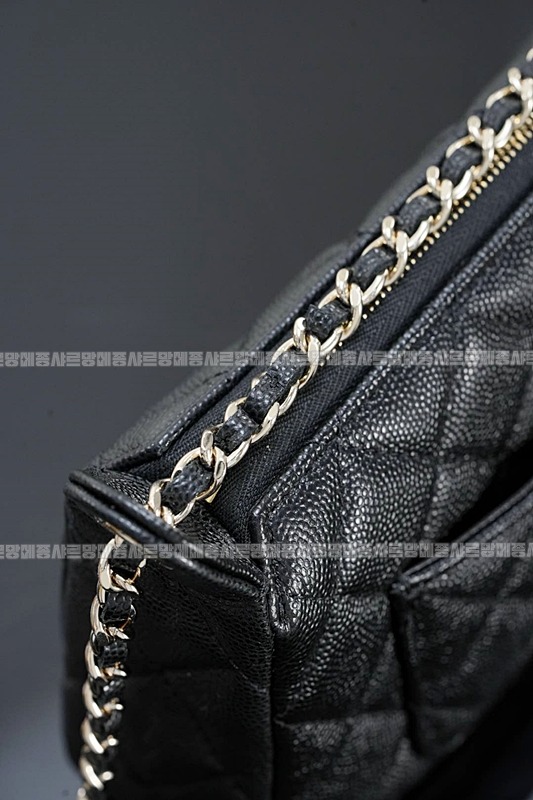 샤넬캐비어퀄팅체인퍼스위드체인 20260210-150652-024루.jpg